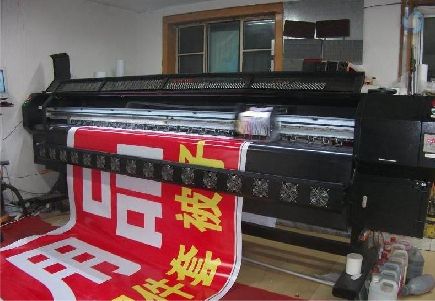 秭归喷绘广告分辨率是多少？